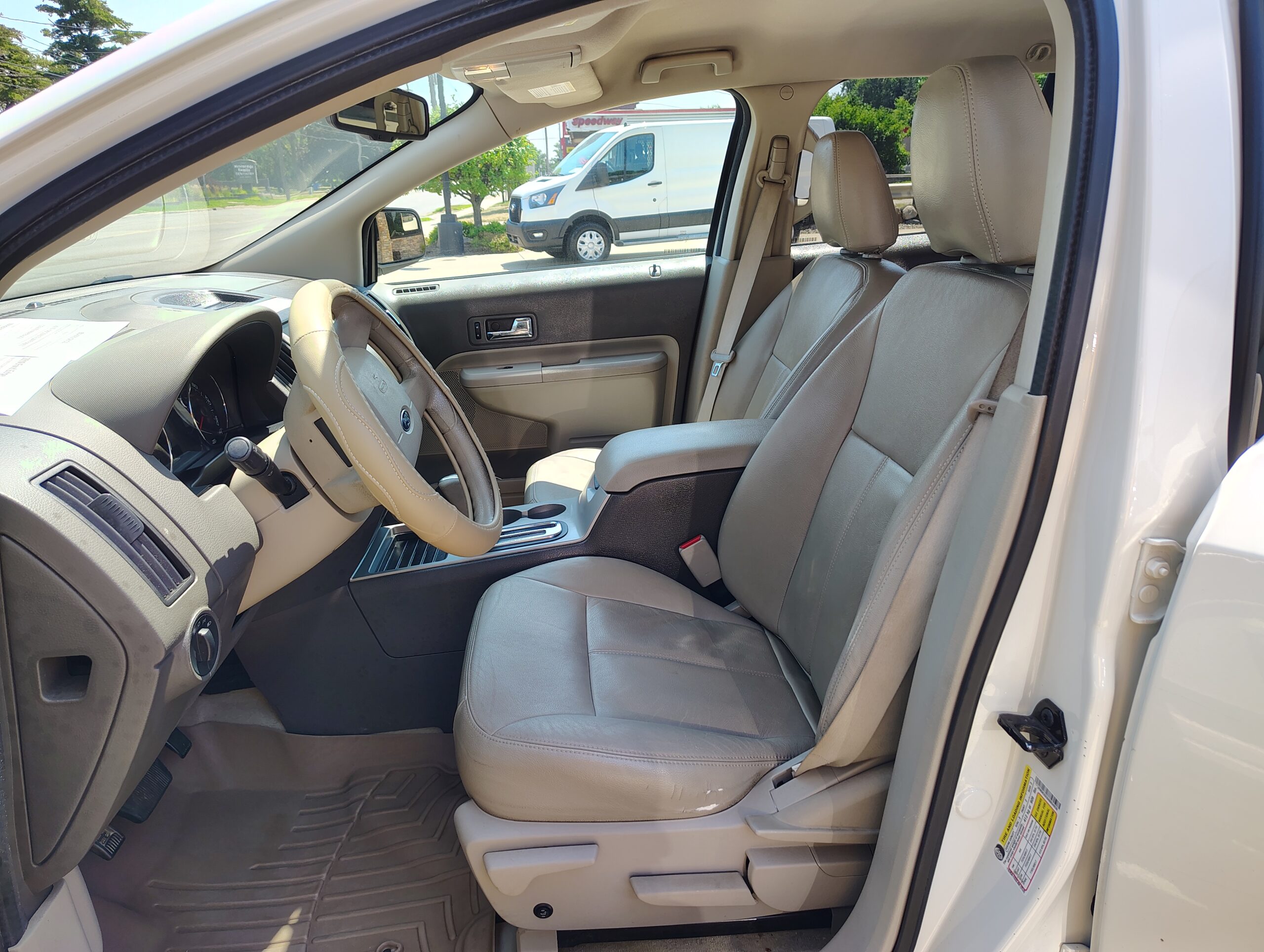 2010 Ford Edge SE - Photo 6