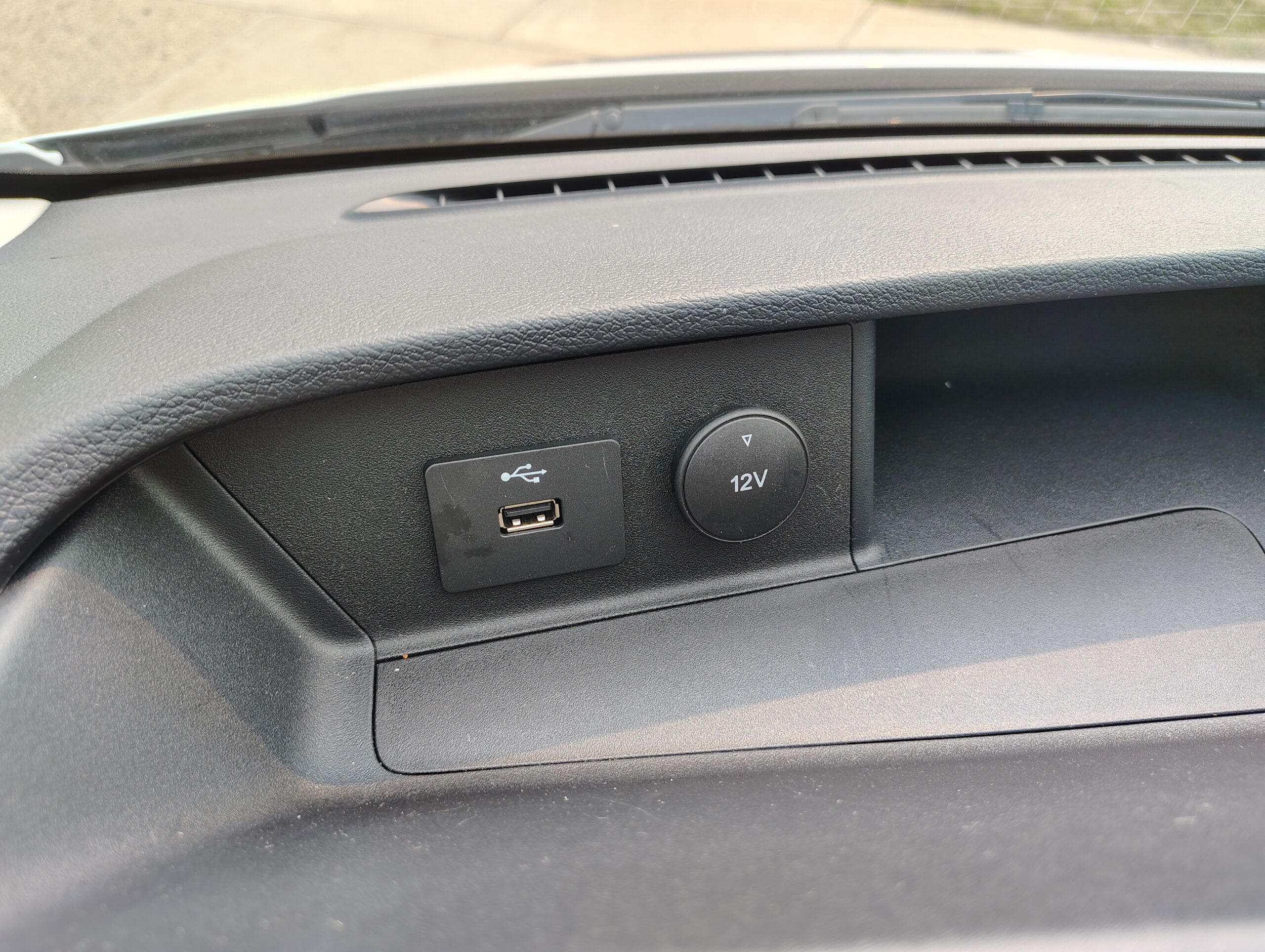 2025 Ford Transit Van Base - Photo 14